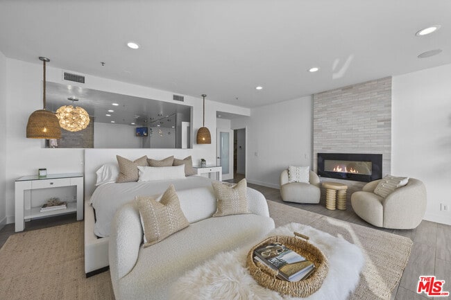 Building Photo - 26508 Latigo Shore Dr