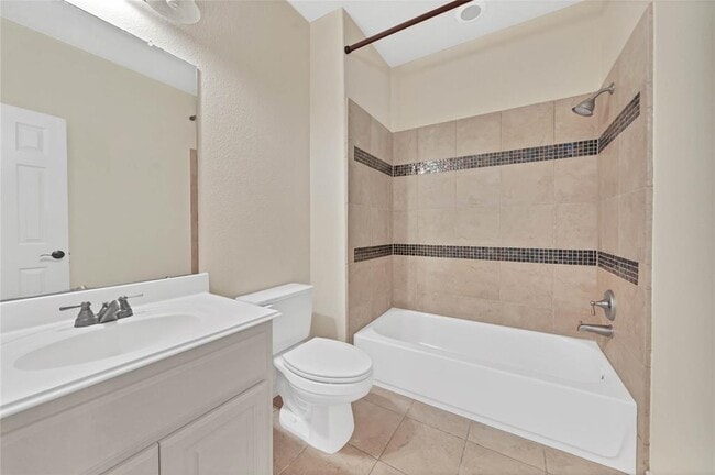 Building Photo - 21135 Kelliwood Park Ln