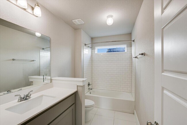 Building Photo - 5826 Aviano Rd