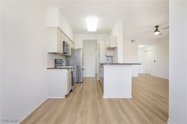 Building Photo - 7925 Preserve Cir