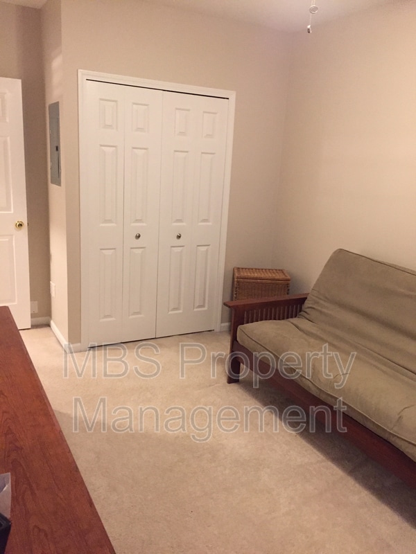 Building Photo - 63 Winder St
