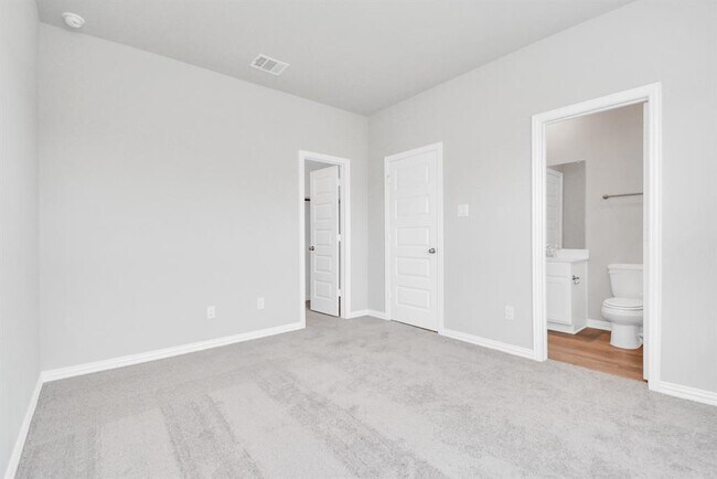 Building Photo - 4607 Dana Cove Dr