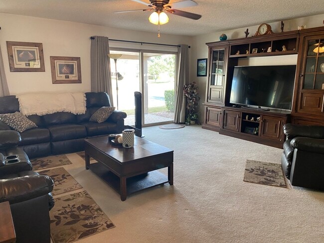 Building Photo - Lovely home with all the comforts of home.  All in Leisure World, a 45+ Active Adult Resort Commu...