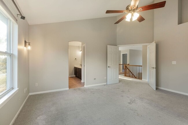 Building Photo - 2020 Spring Creek Ln