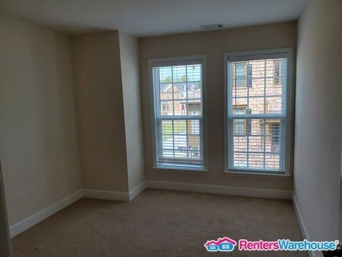 Building Photo - 856 Bexley Park Way