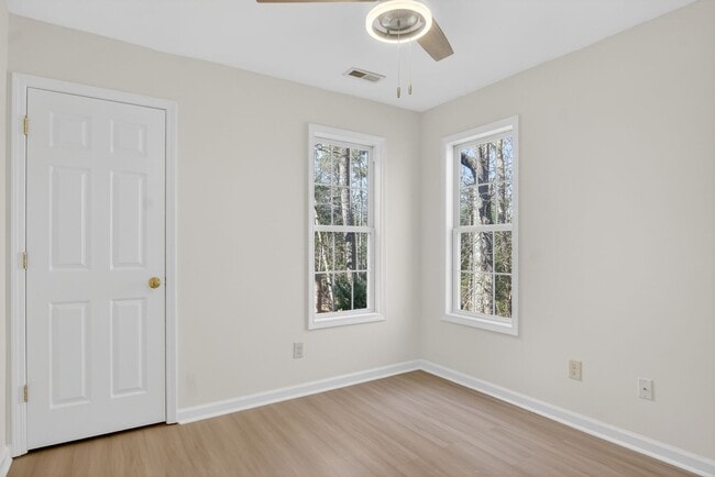 Building Photo - 4921 Windproof Way