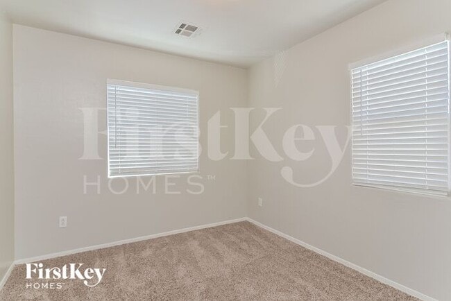 Building Photo - 5304 Tipper Ave