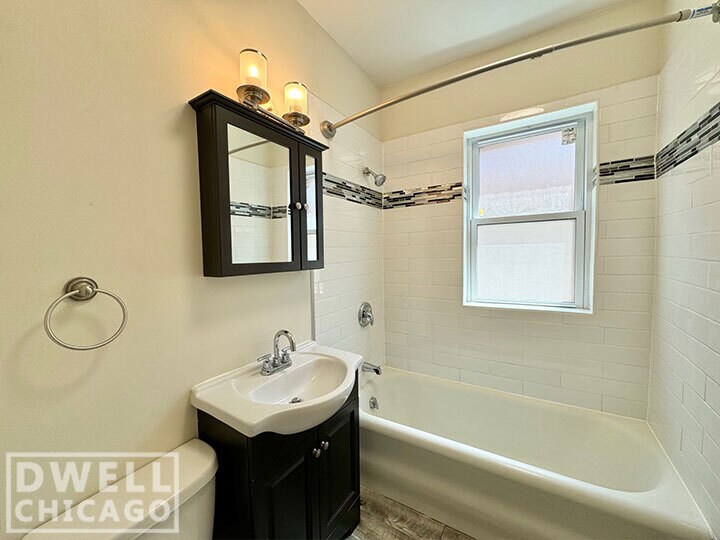 Building Photo - 1130 Maple Ave