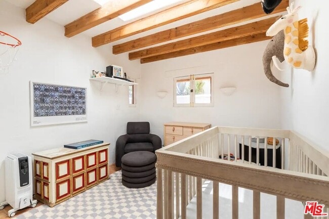 Building Photo - 3539 Canon Dr