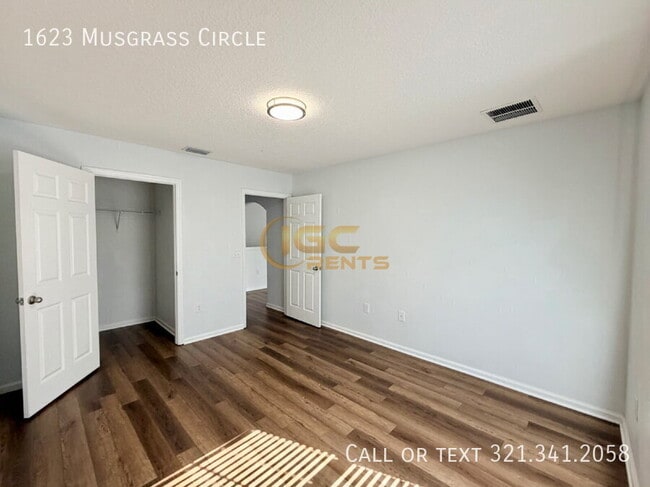 Building Photo - 1623 Musgrass Cir