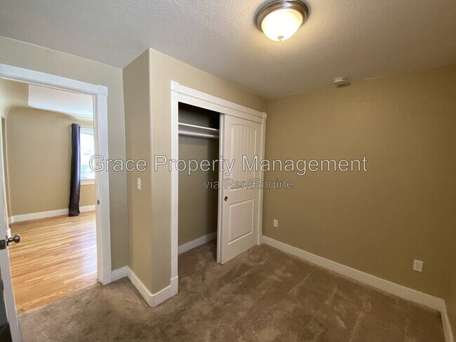 Building Photo - 4352 Vallejo St