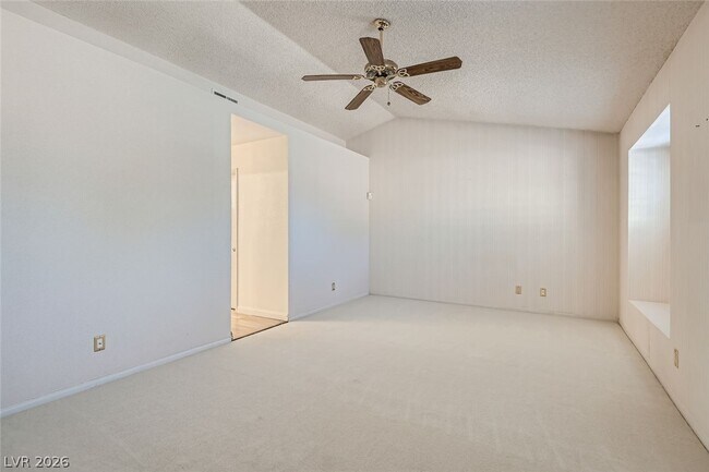 Building Photo - 1779 Yellowwood Dr