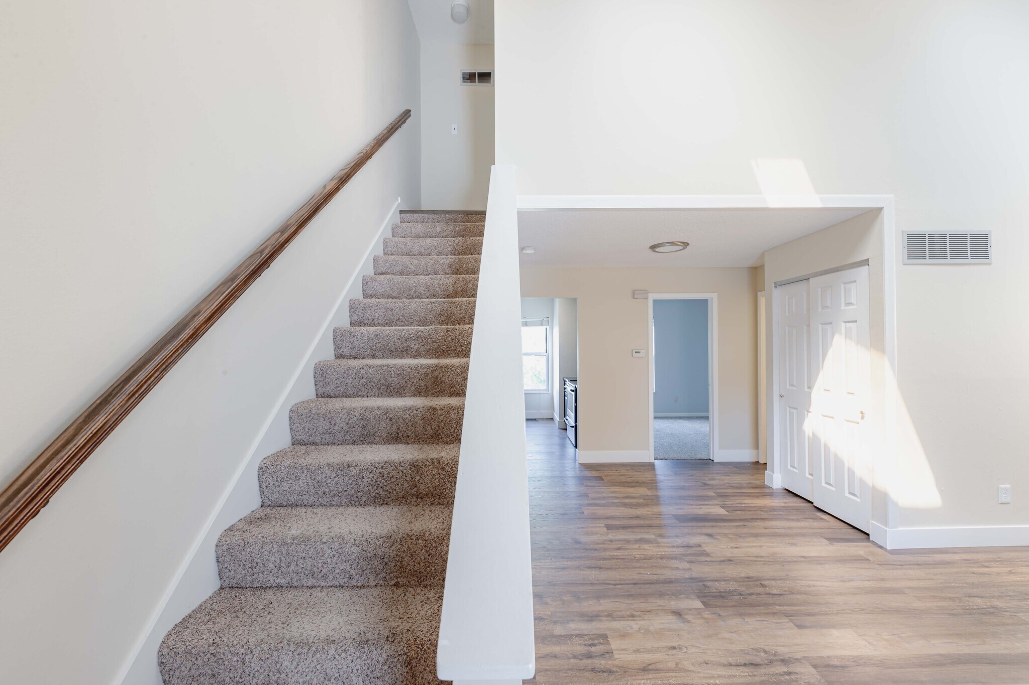 Building Photo - 3172 Meadow Trail Dr