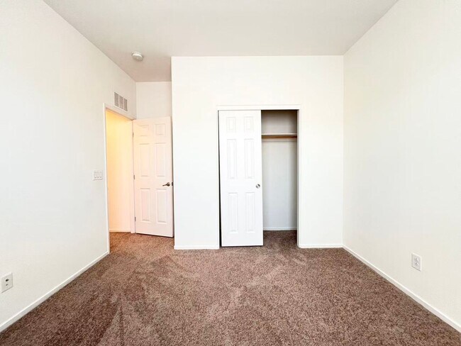 Building Photo - 6234 Buffalo Spring Ct