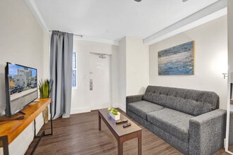 Building Photo - 3020 Seville St