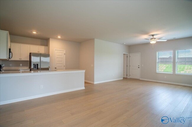 Building Photo - 22845 Dashwood Ln