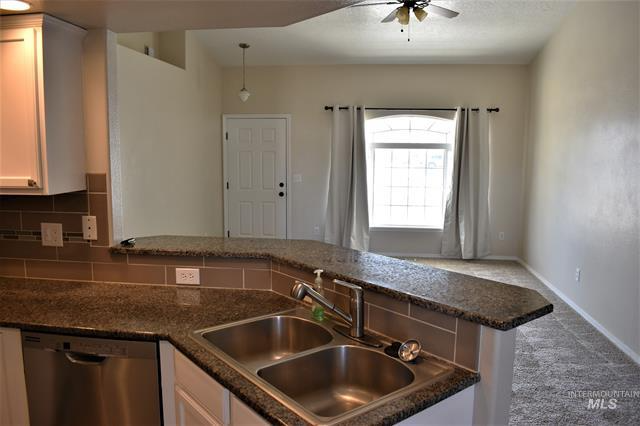 Building Photo - 1188 Peregrine Dr