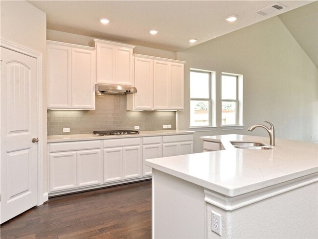 Building Photo - 15716 Cinca Terra Dr