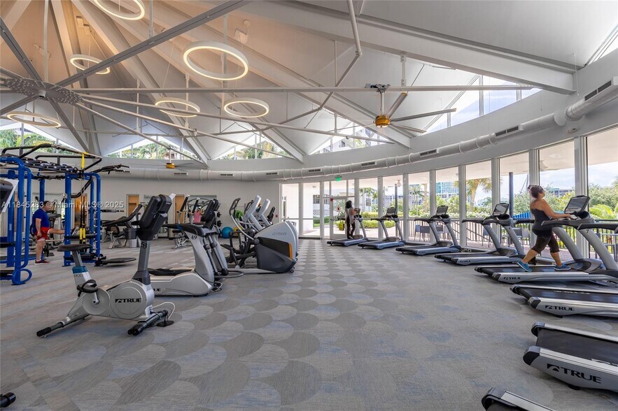 Building Photo - 600 Three Islands Blvd