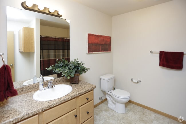 Bathroom - Moon Lake Estates Apartment Community