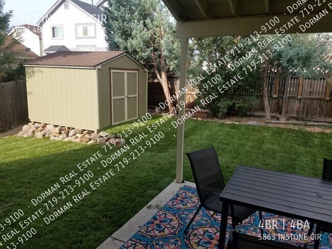 Building Photo - 5863 Instone Cir