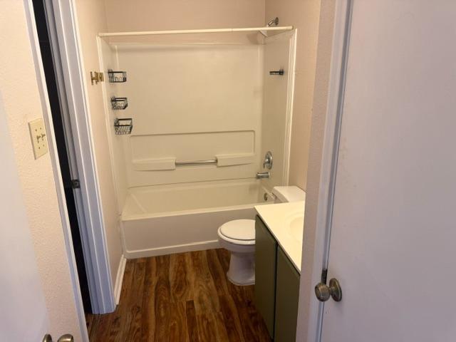 Building Photo - 534 Kellys Way