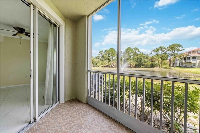 Building Photo - 5655 Bentgrass Dr