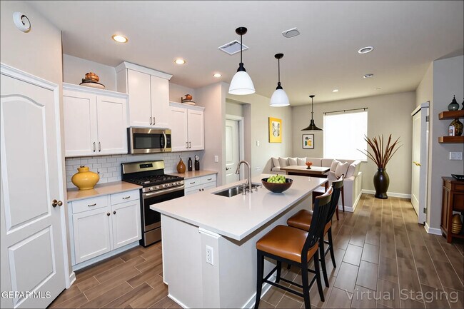 Building Photo - 51117 Desert Sunflower Ave