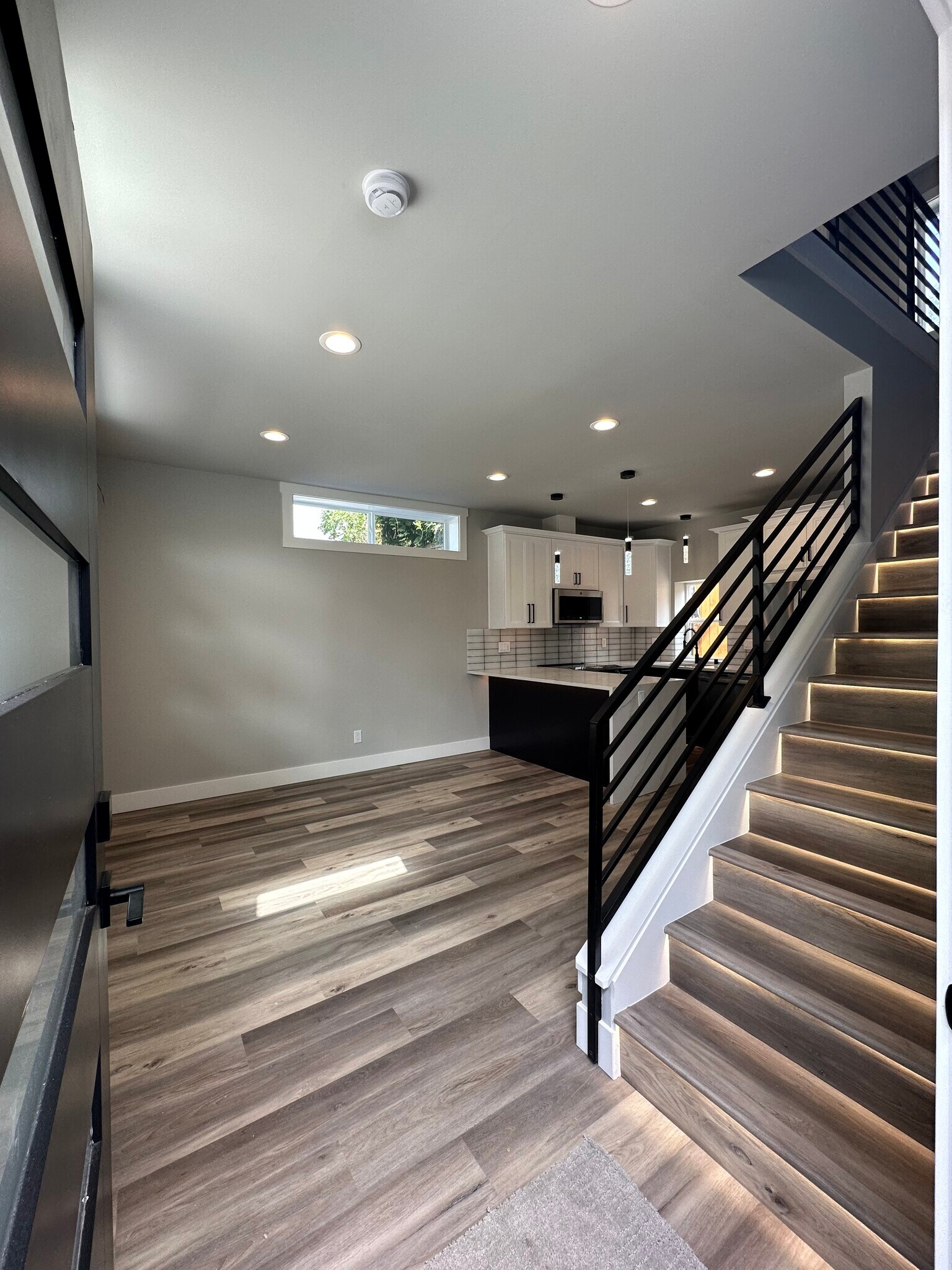 Building Photo - 5509 Brooklyn Ave NE