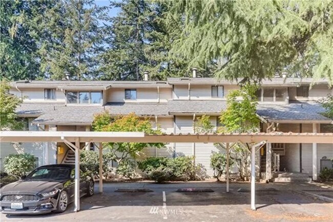 Building Photo - Awesome Juanita Condo for Lease