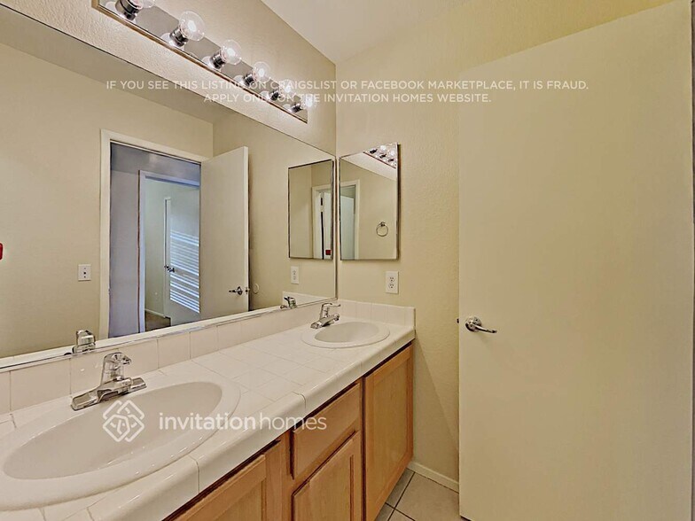 Building Photo - 7261 Gold Find Ct