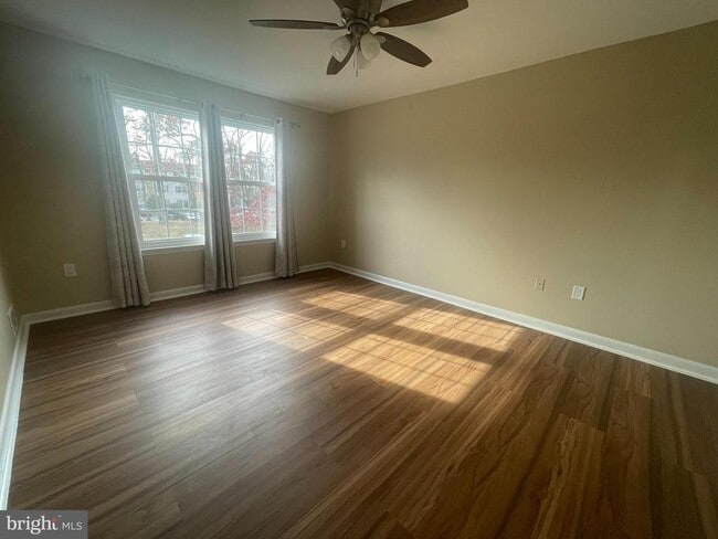 Building Photo - 81 Willow Ct