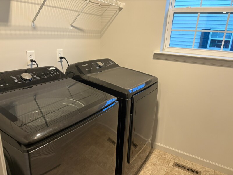 Building Photo - 3098 Goshen Dr