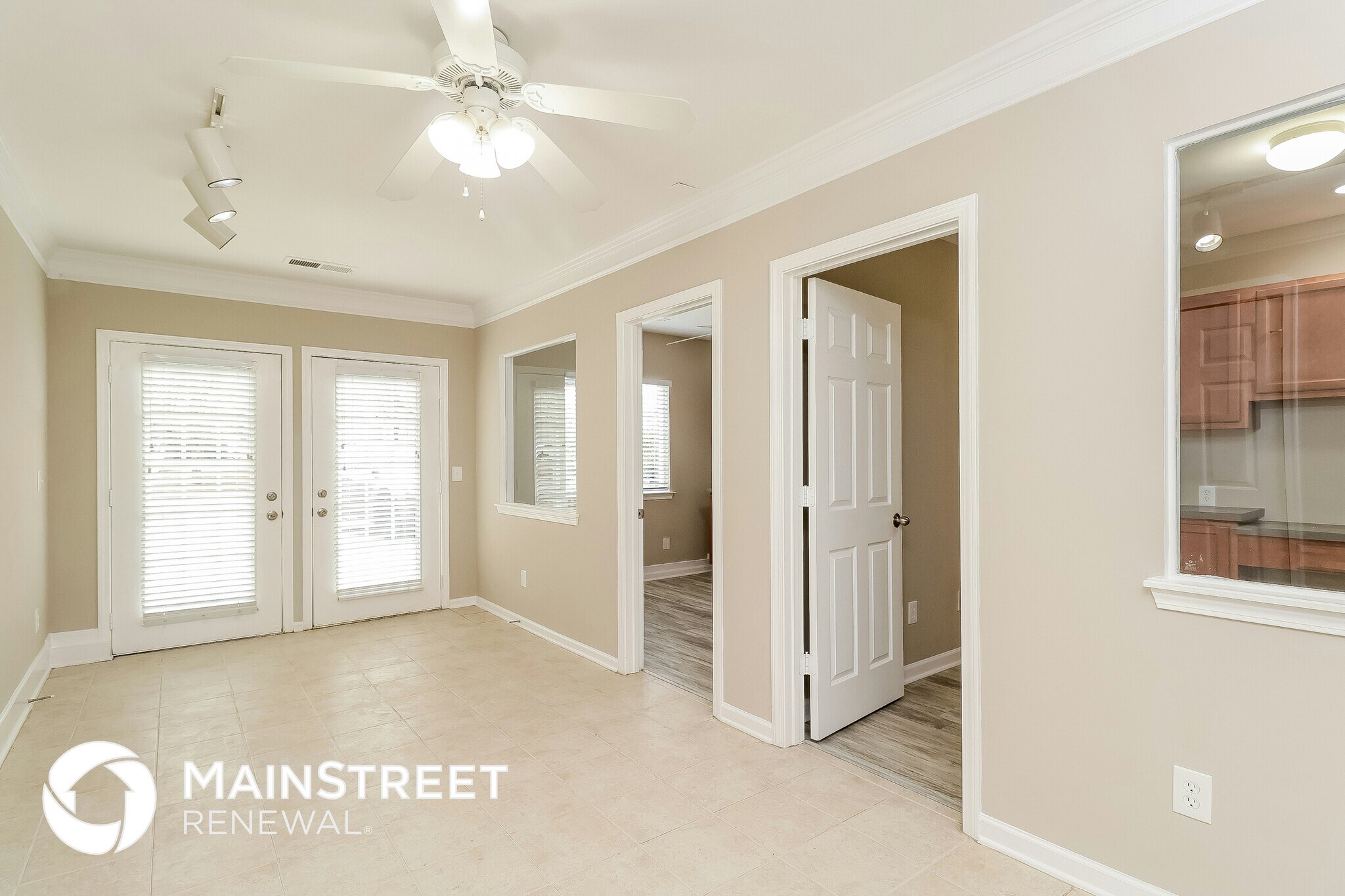 Building Photo - 421 Peachtree Rd