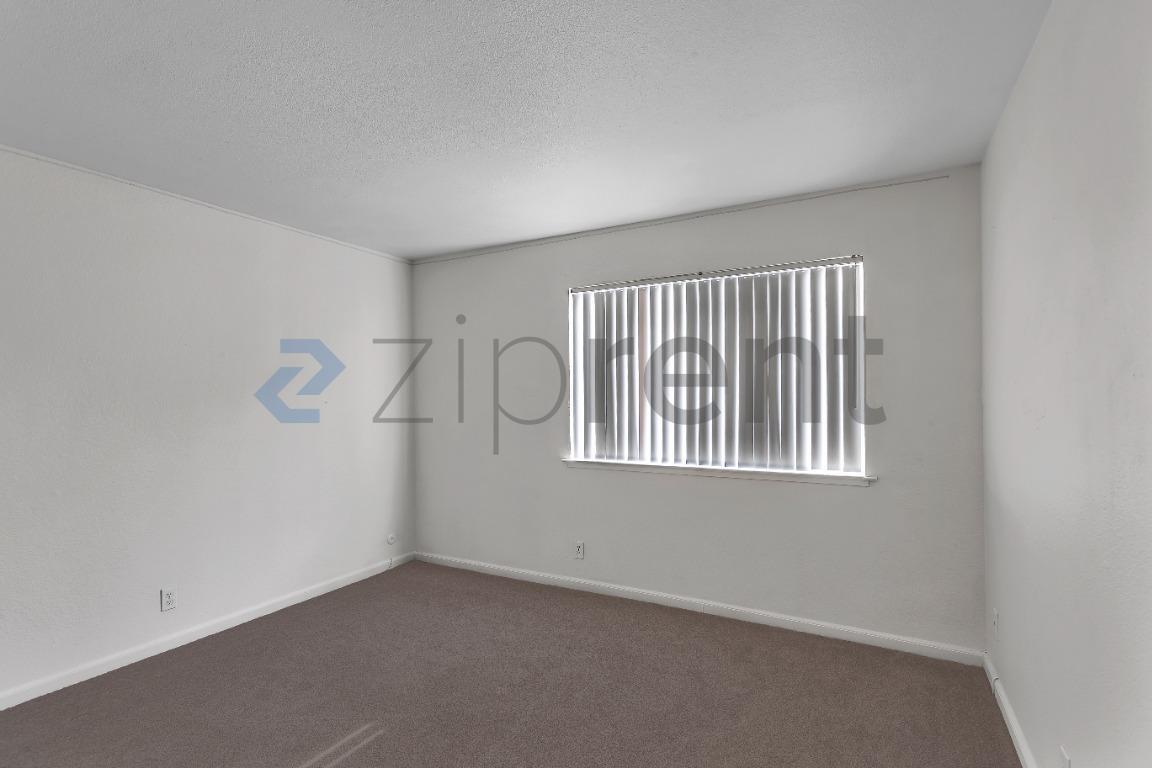 Building Photo - 417 Alamo Creek Ct