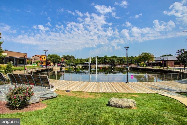 Building Photo - 529 Coral Reef Dr