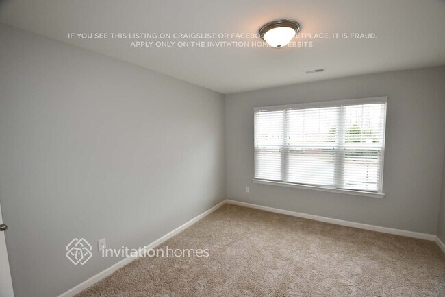 Building Photo - 1400 Ethans Way