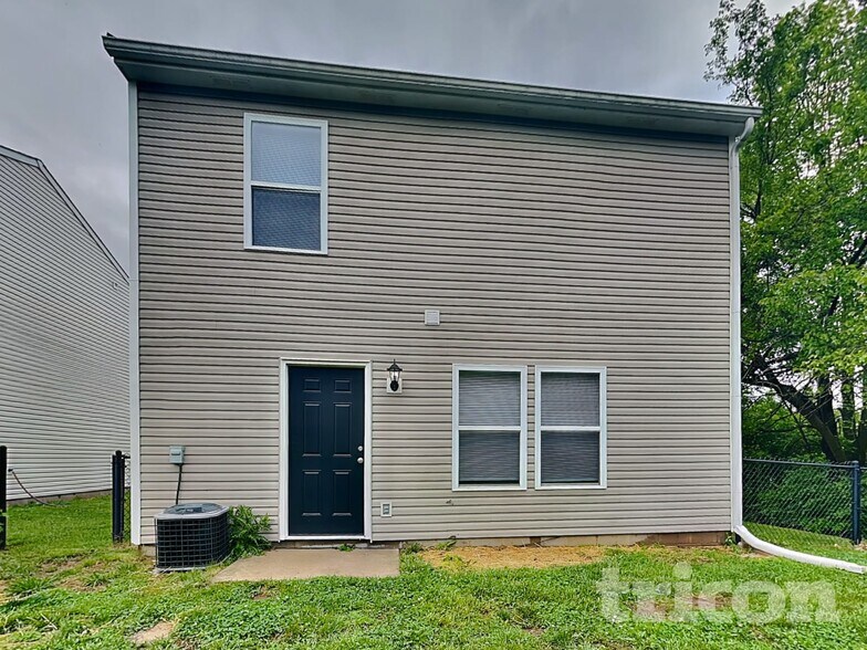 Building Photo - 2729 Redland Ln