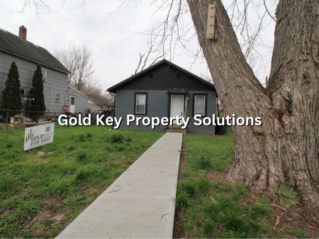 Building Photo - MUNCIE 2 BR 1 BA House with Main-Level Laundry and Shed (SECTION 8 APPROVED)