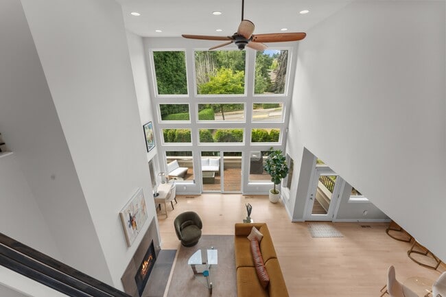 Building Photo - 3019 NW Montara Loop