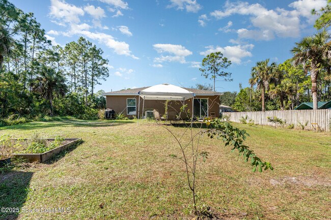 Building Photo - 711 Darlington Ave SW