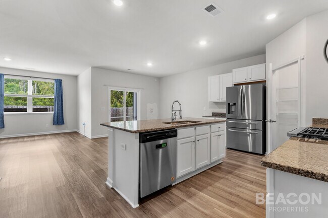 Building Photo - 9120 St Thomas Ct