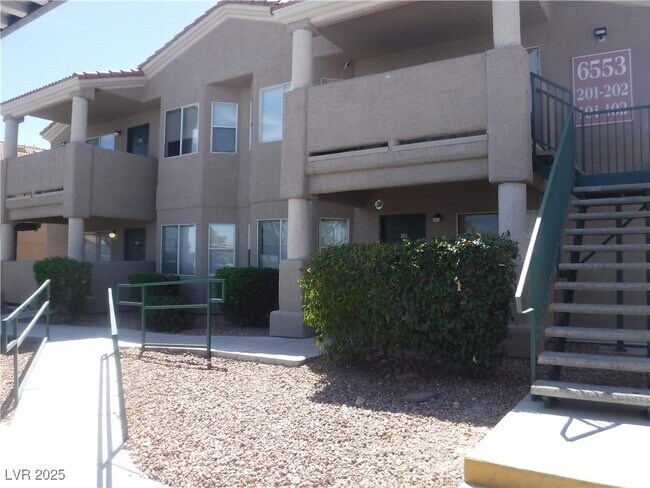 Building Photo - 6553 McRae Ave