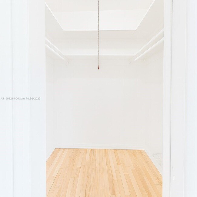 Building Photo - 212 Phoenetia Ave