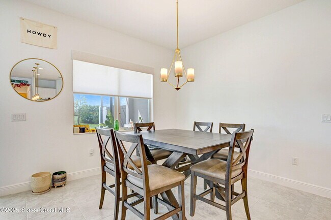 Building Photo - 2889 Avalonia Dr