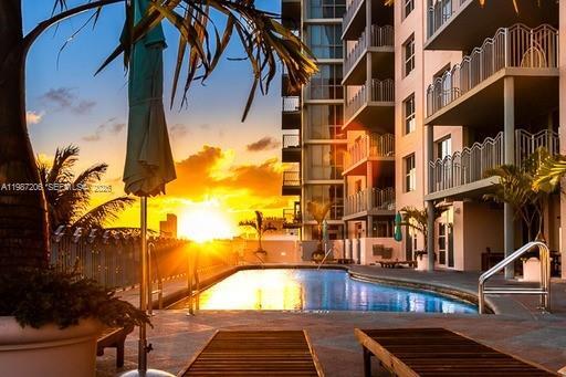 Building Photo - 1500 Ocean Dr