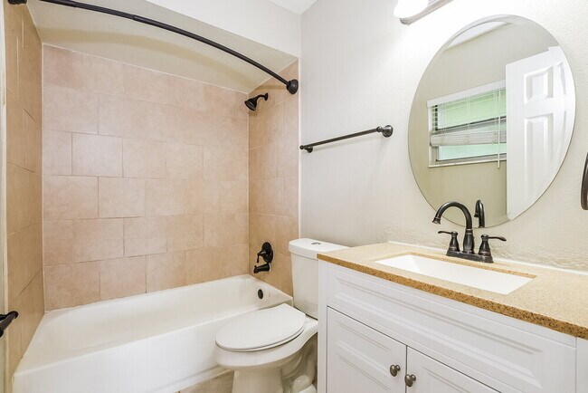 Building Photo - 1264 Rising Sun Blvd