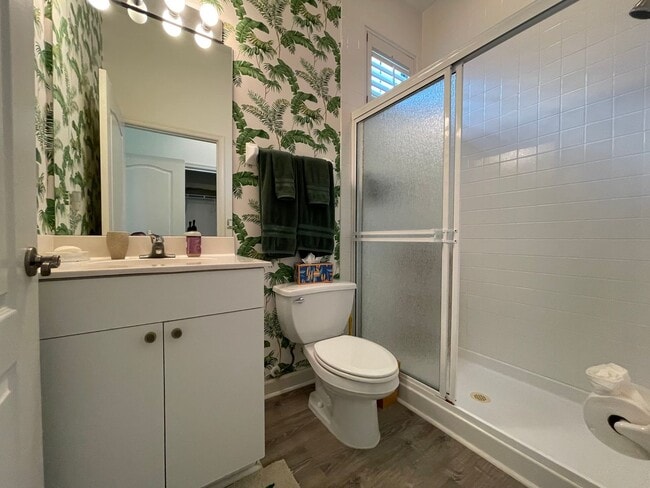 Building Photo - 2377 Ravenna Blvd