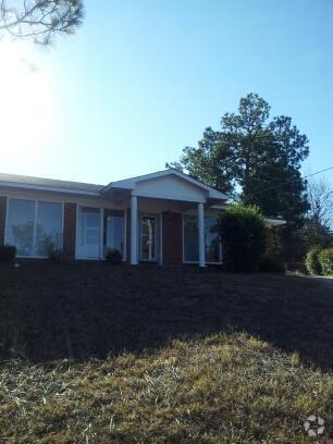 Building Photo - Nice 4 BD/ 1.5 BA Home