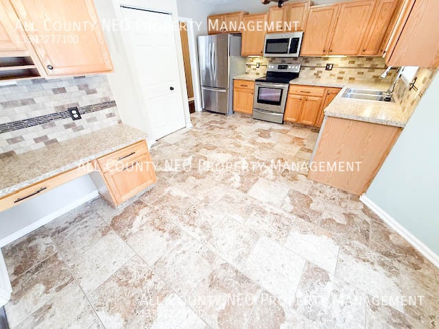 Building Photo - 10150 Gloucester Rd